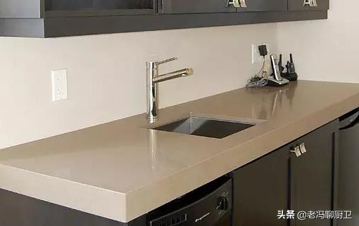 奶白纹路大理石台面裂痕修复教学,厨房台面更换需要注意什么