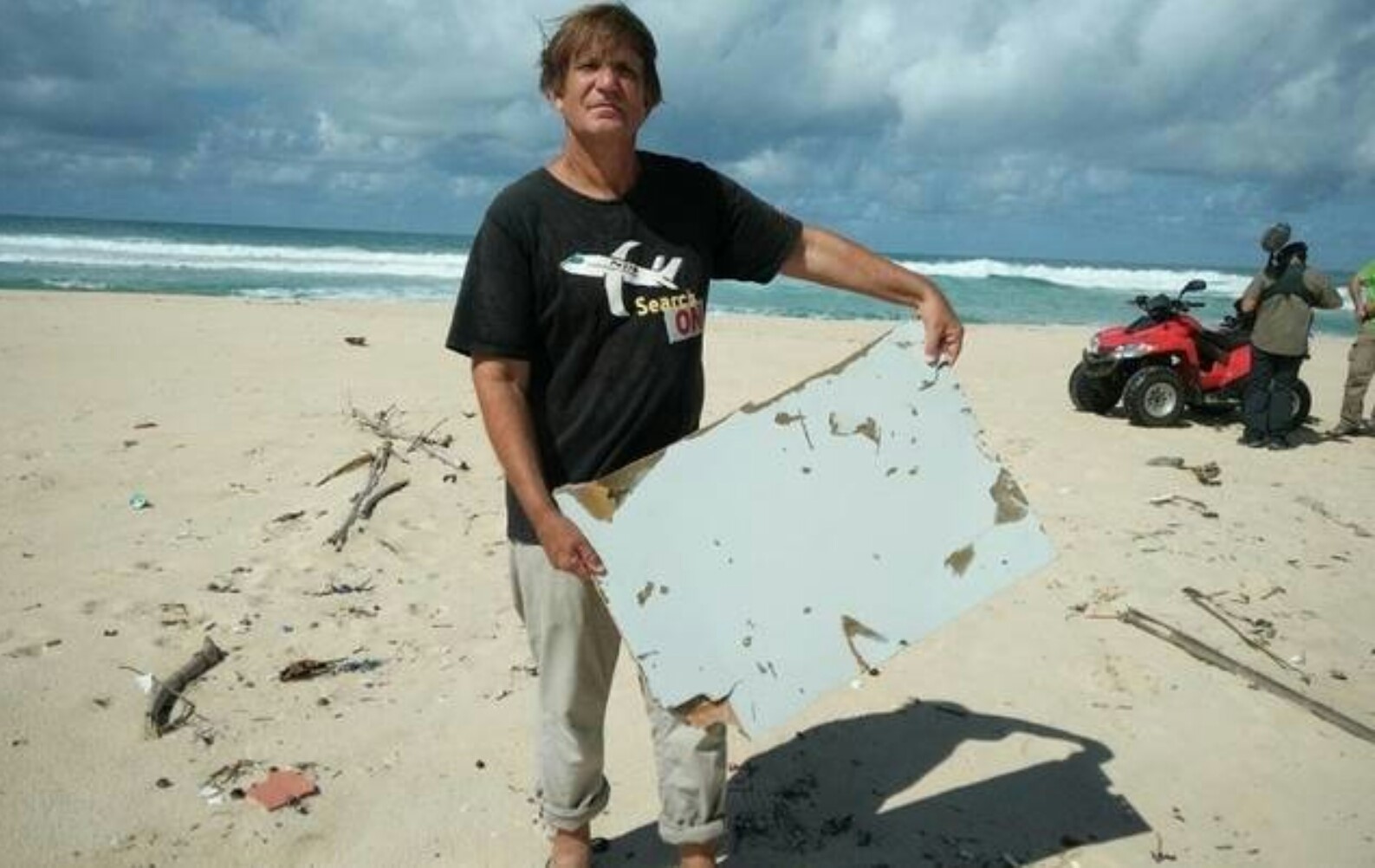 马航mh370真实事件当天新闻报道,马航mh370事件的真实原因