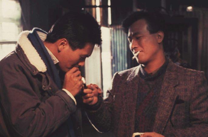 排场这么大、敢抢寿星名导的风头？拒绝与周星驰和解的他有何底气