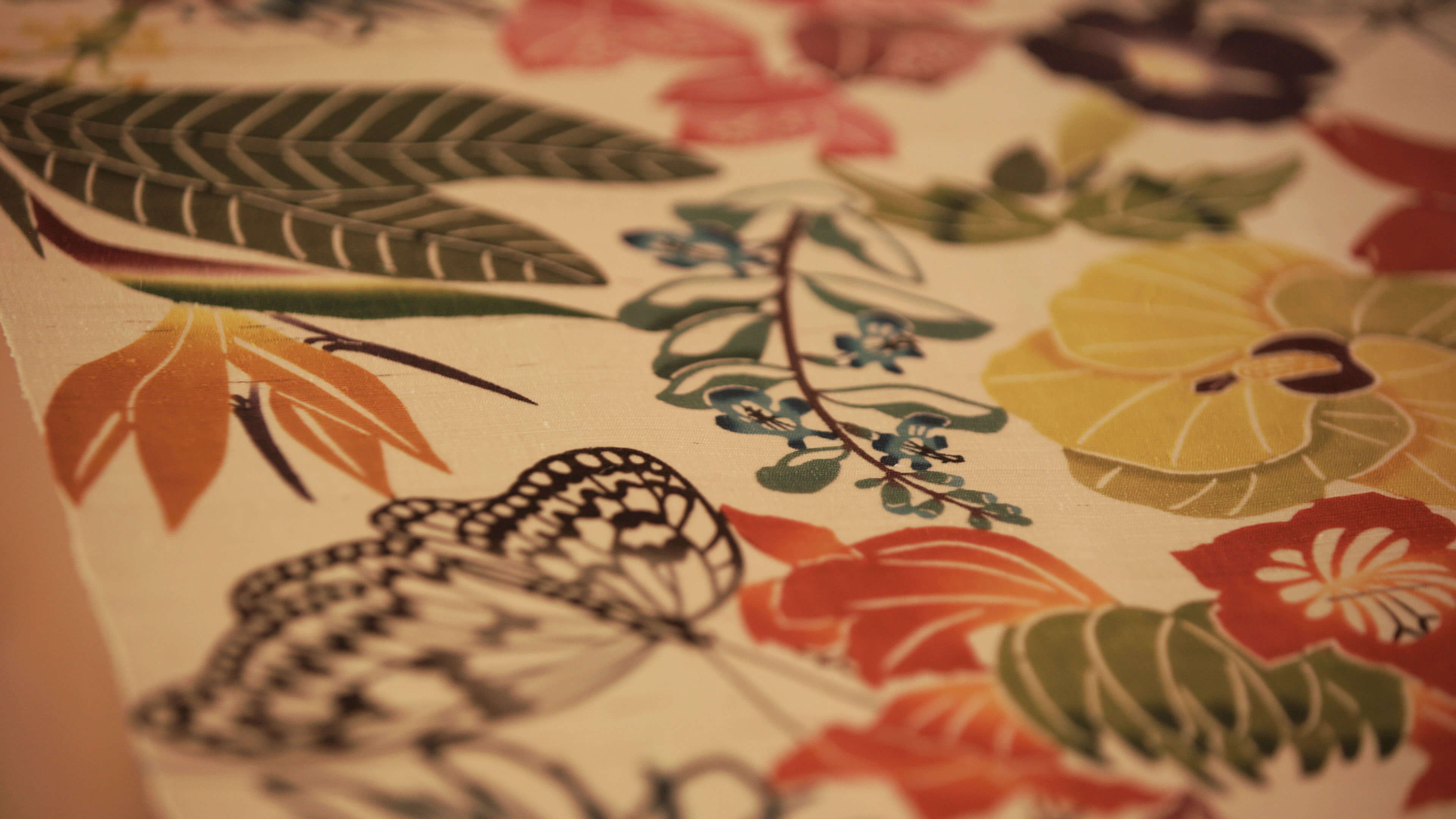 日本陶瓷工艺品,日本陶瓷和中国陶瓷的区别