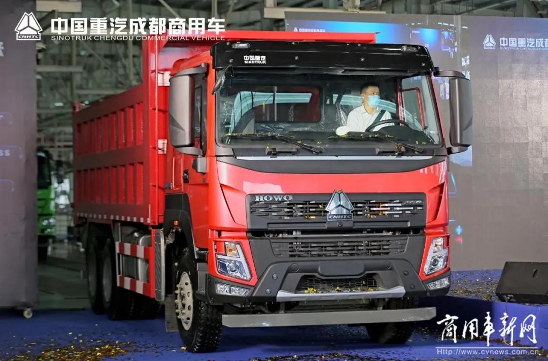 豪沃v7自卸车和德龙x3000哪个好,中国重汽豪曼汽车国六