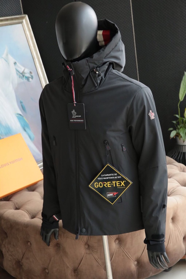 高端羽绒服哪里拿货便宜,蒙口羽绒服零售