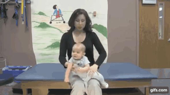 二十天的新生儿斜颈一天按摩几次,宝宝头总是往一边扭头是斜颈吗