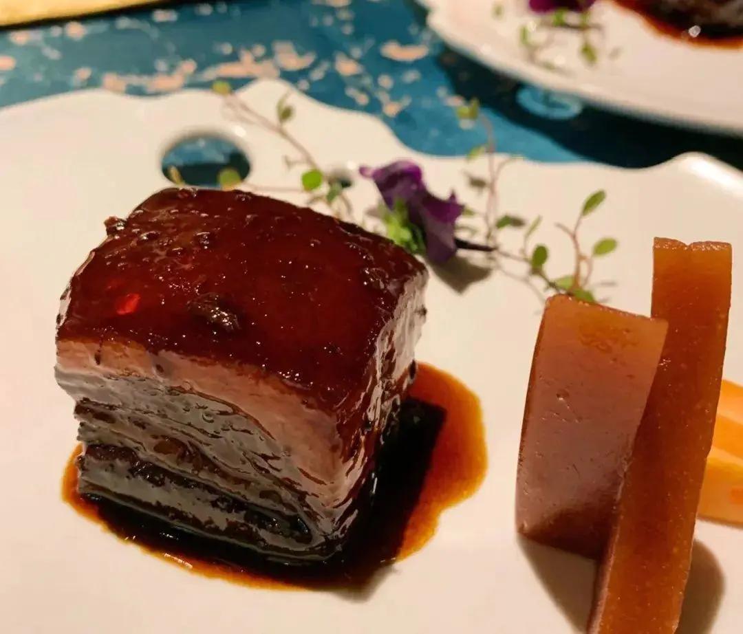 中喜酒业:带上一瓶葡萄酒去旅行,让快乐加倍