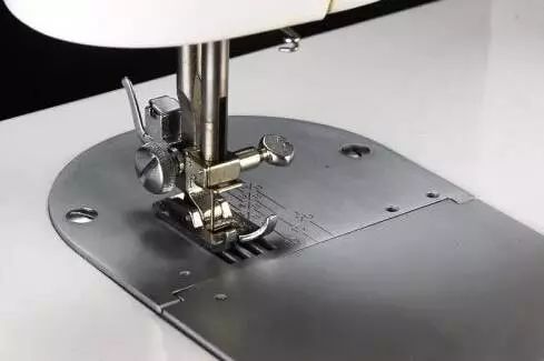 缝纫机线迹缝纫方法 (缝纫机针的基础知识和缝制的秘诀)