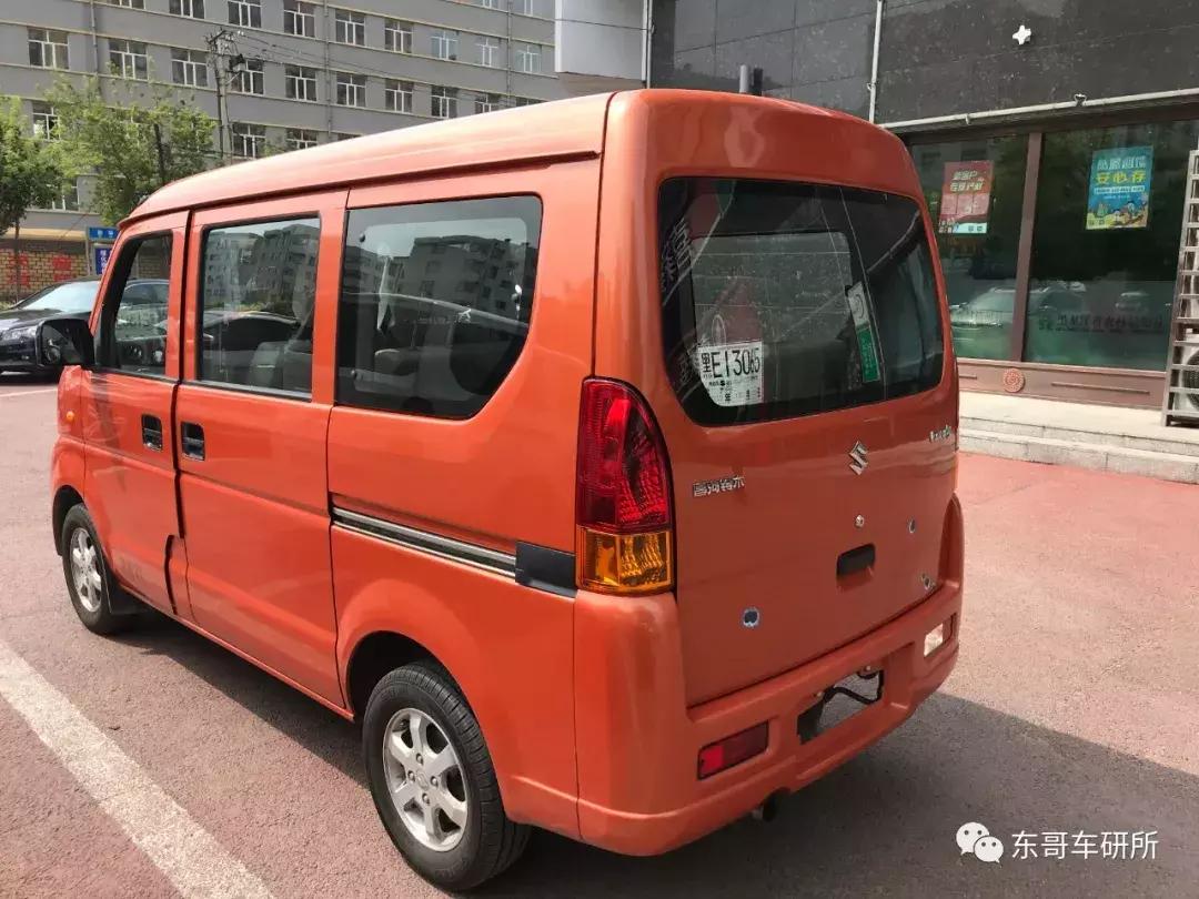 铃木浪迪七座好还是8座好,新款铃木浪迪7座