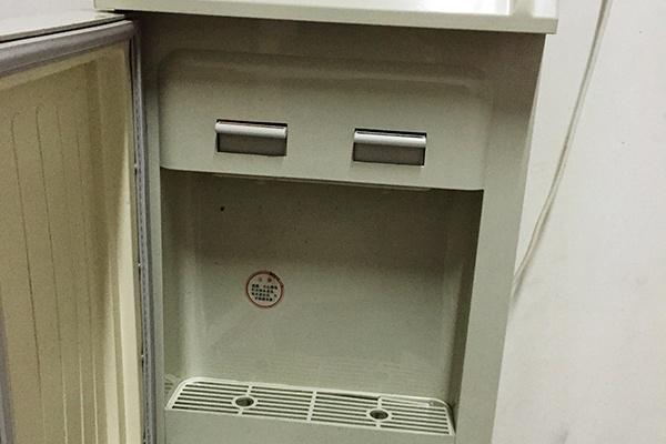 自来水和桶装水哪个对人身体更好,饮用桶装水与自来水的区别与好处