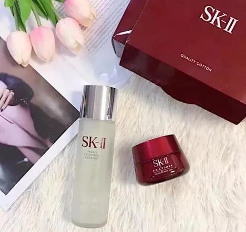 whoo各种水乳套盒的测评,百雀羚和olay的水乳哪个好