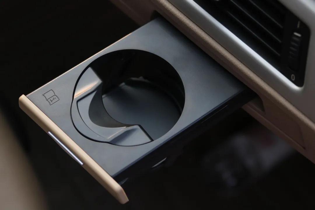 怪兽修车老车翻新,宝马e90325i