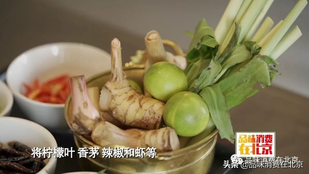 娉板浗鍏富璇楃惓閫氭姷浜殑瑙嗛 (娉板浗鍏富璇楃惓鍚冨洓宸濊彍)