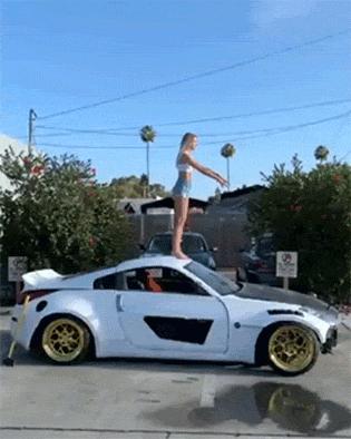 爆笑gif为了我的八块腹肌拼了,成年人幽默搞笑gif图片带字