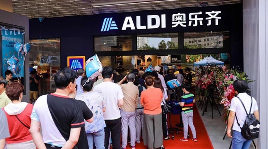 全球最大超市抢购潮,全球最便宜的超市100元