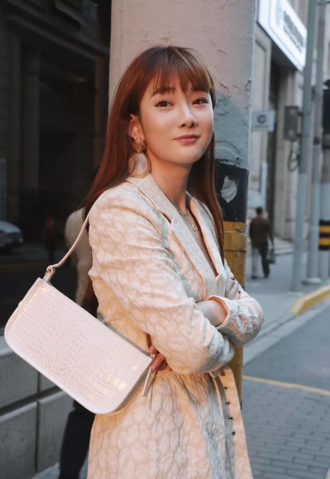 最近常背的千元小众包,最值得入手的小众品牌包