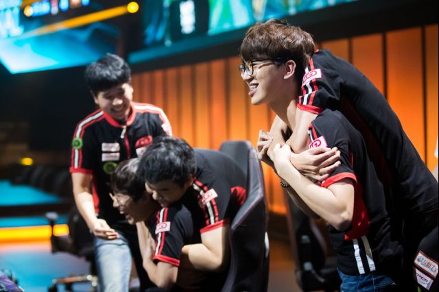 lpl史记凤凰浴火,lpl史记