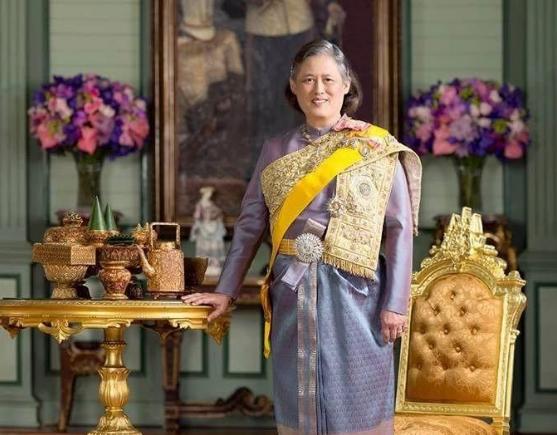 泰国公主诗琳通加冕,泰国王位诗琳通