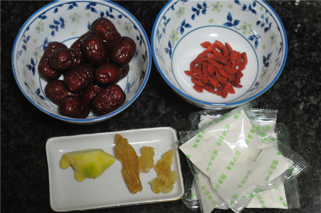 纯手工阿胶糕冬季节最滋补,一年四季都受欢迎的阿胶糕