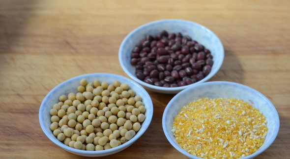 常熬夜的人最好喝什么,适合熬夜喝的五谷杂粮豆浆