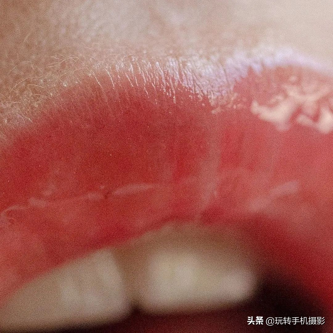 为什么有些人的照片很有质感,全身照片用什么拍出高级感