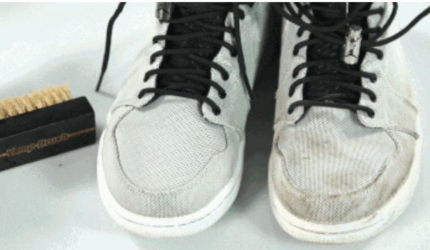 小白鞋脏了怎样擦快速变亮,网状小白鞋清洗小妙招