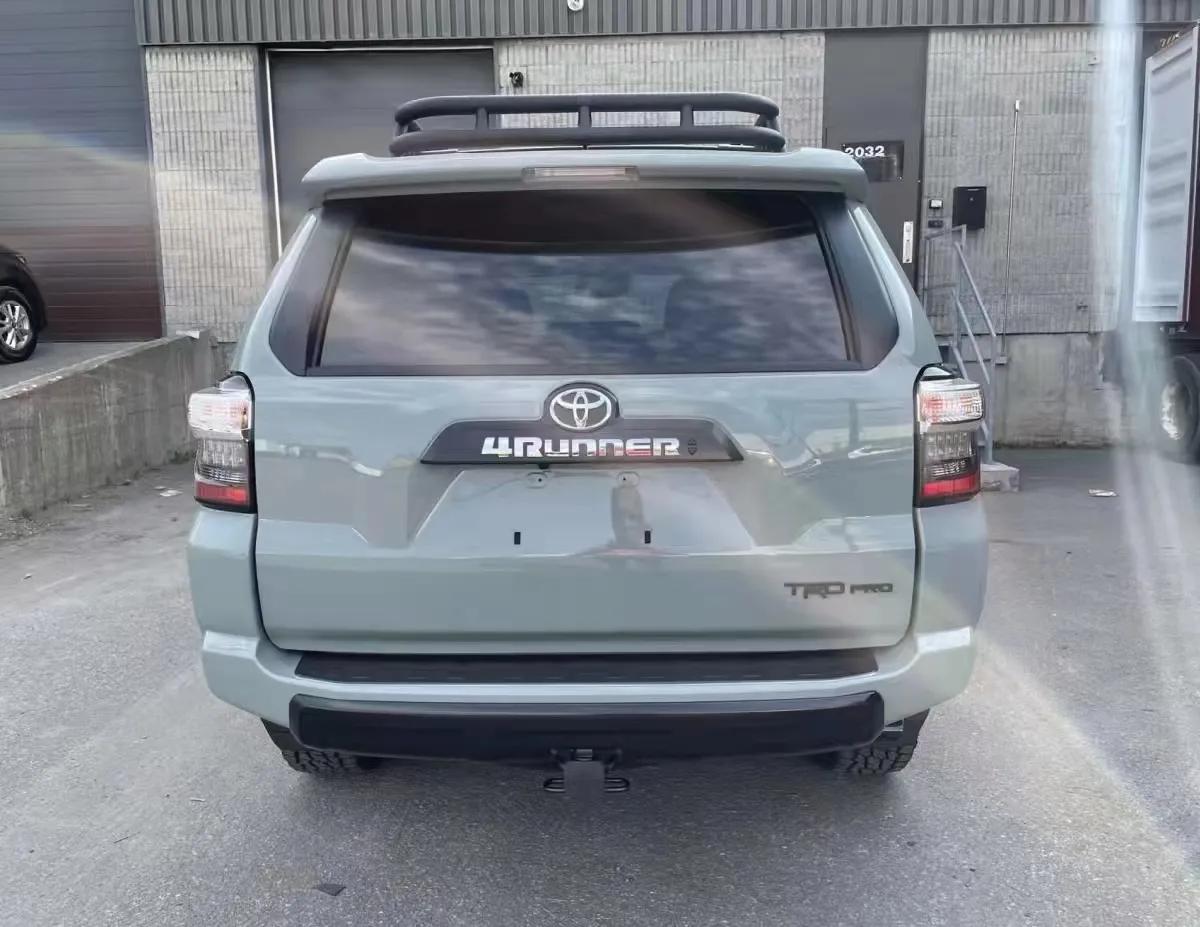 全进口丰田超霸2023款落地价,丰田超霸4.0和丰田陆巡4.0