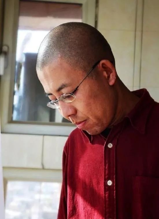 王晟芦|愿后悔长大的人带着想长大的人一起快乐着