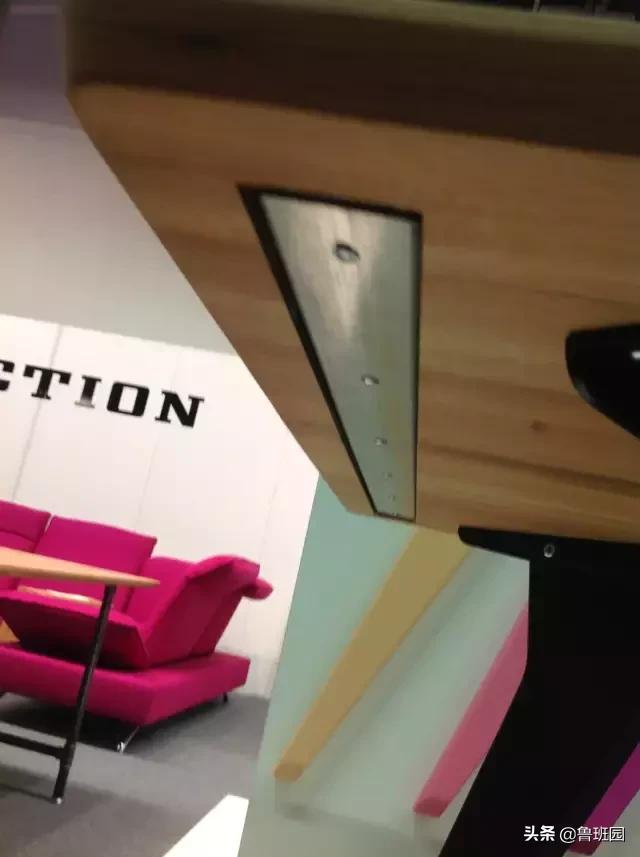 橱柜门板变形弯曲怎么解决,门板侧边弯曲怎么修复