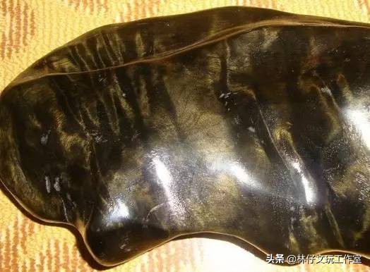 乌木根雕有收藏价值吗,简单介绍一下乌木及其收藏价值