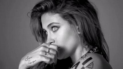 迈克尔杰克逊女儿追悼会发言,迈克尔杰克逊的第三个孩子现状