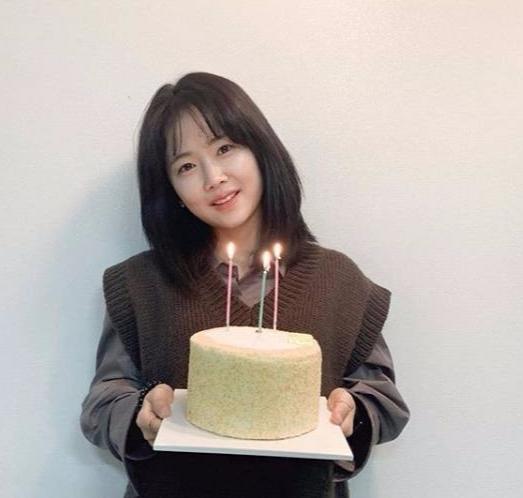 韩国足球明星结婚,韩国女星结婚证