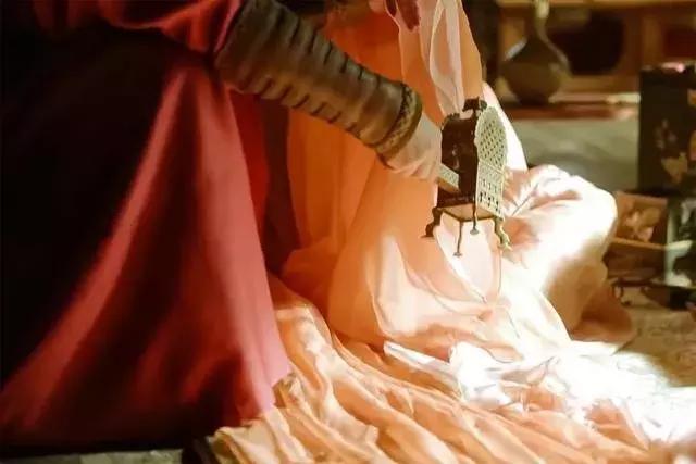 棣欐皼鍗佷簩鏃惰景鐜╂硶,鍗佷簩鏃惰景棣欐皼