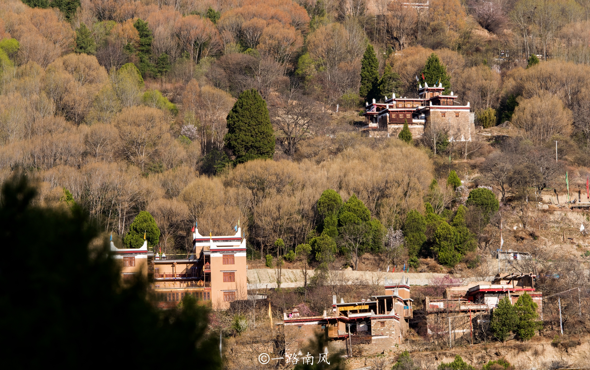 四川甲居藏寨门票,四川甲居藏寨海拔