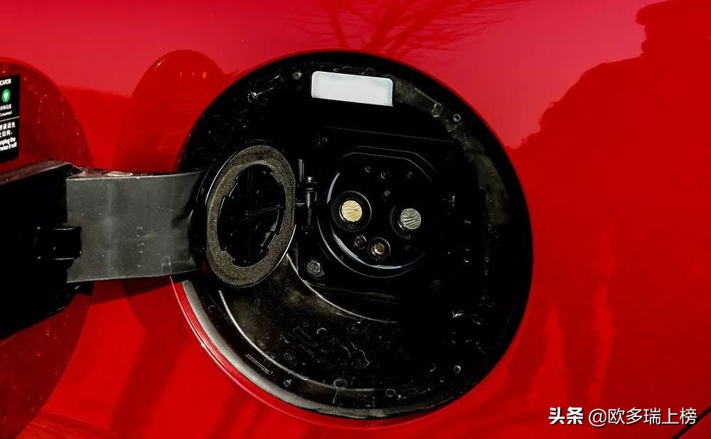 唐ev600测评视频,比亚迪唐ev体验