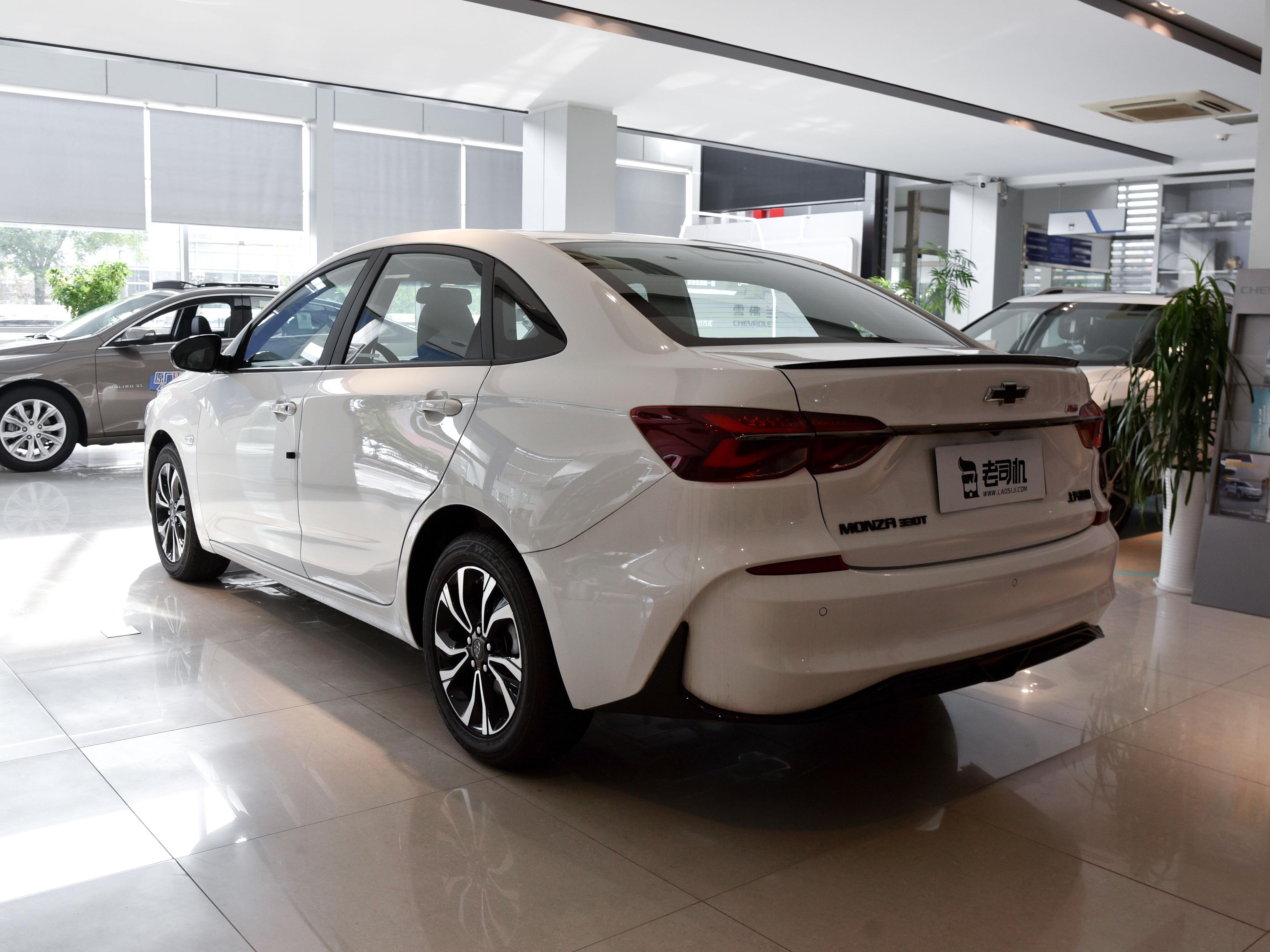 23款科鲁泽1.5对比轩逸经典自动,2020款科鲁泽和2020款轩逸