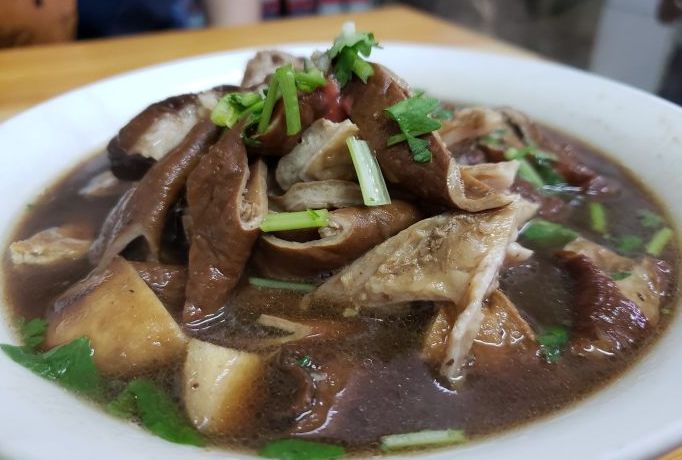 北京小肠陈卤煮哪家最正宗,北京排名第一的卤煮地址