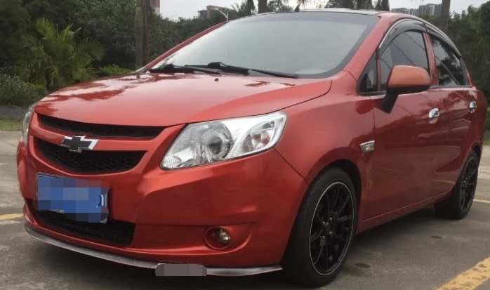 雪佛兰赛欧1.4买来代步怎样,花六万块钱买五菱宏光