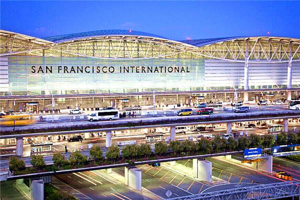 美国纽约机场免税店必买清单,美国的免税店买的什么东西好