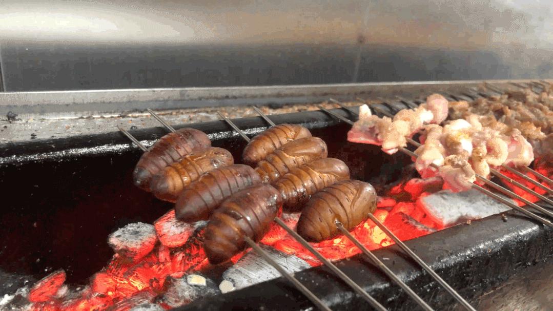 鹤岗东北烧烤,在鹤岗4个人吃一顿正宗东北烧烤