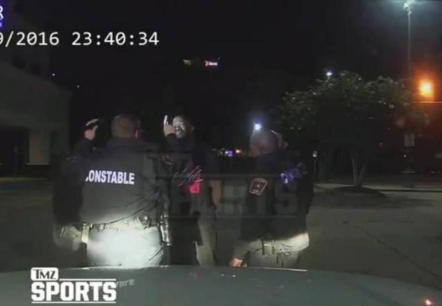 姚明现身球场,弗朗西斯现身姚明