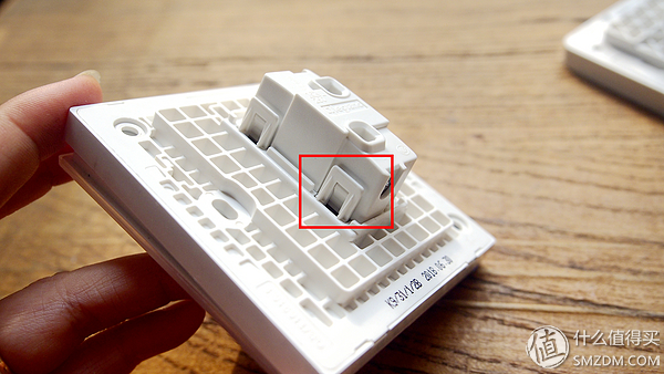 罗格朗无边框开关插座,无边框开关插座