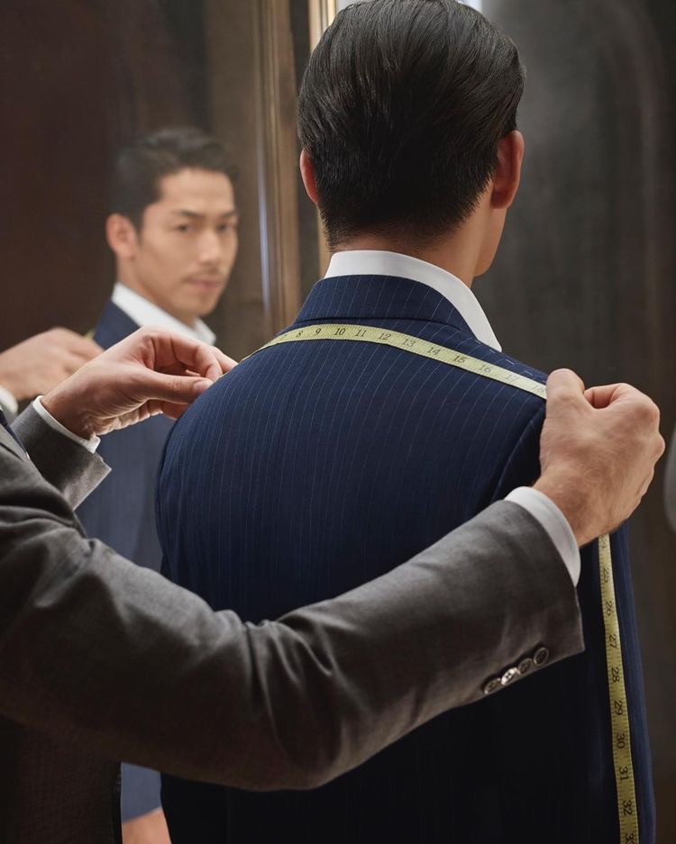 实体店较之电商的优势,实体店服装定制好还是网上好