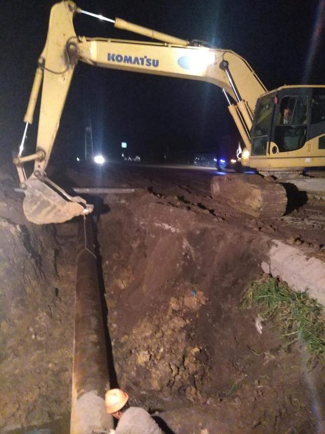 麒麟城投温泉公司18小时奋战保民生