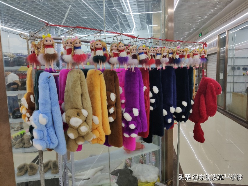 皮草卡通包包,皮草新款包包