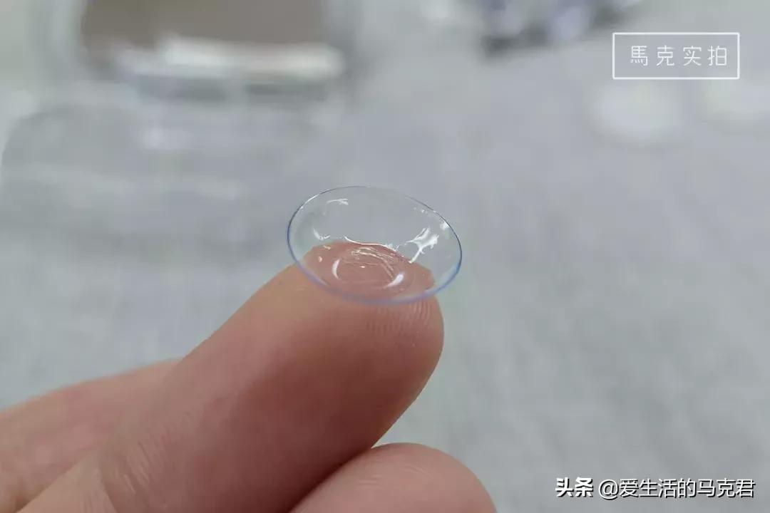 隐形眼镜的佩戴方法及注意事项,11款隐形眼镜实测这几点要注意