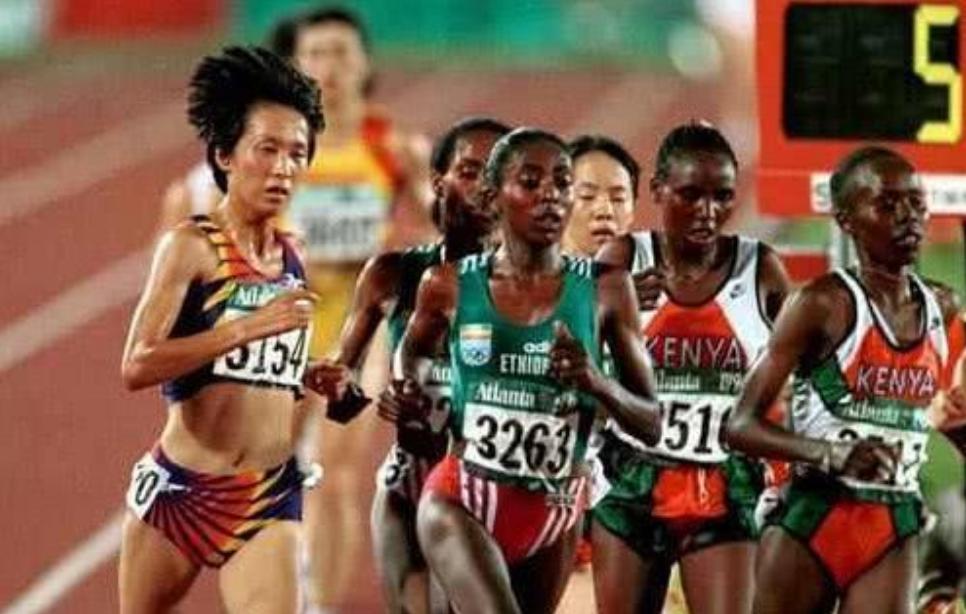 王军霞田径第一人,田径奥运冠军王军霞晒出视频