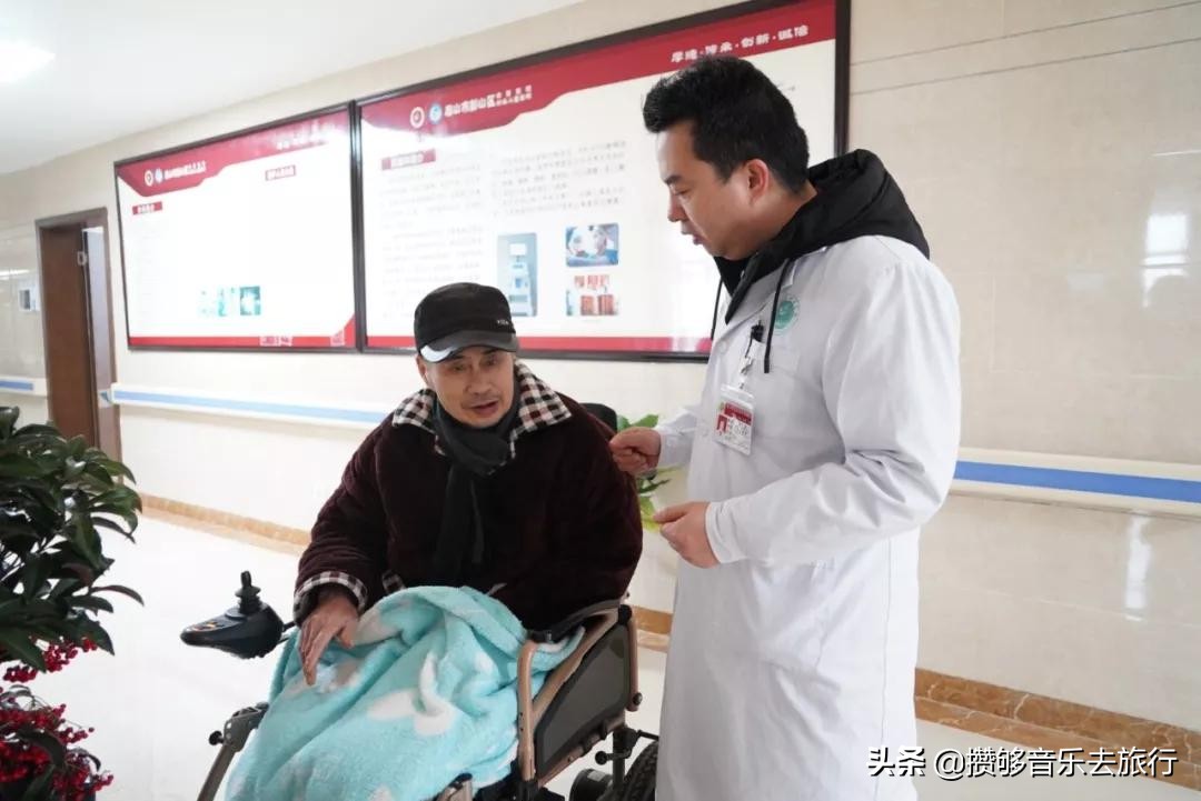 开诊了！彭山区中医医院新院区，首日运行顺利