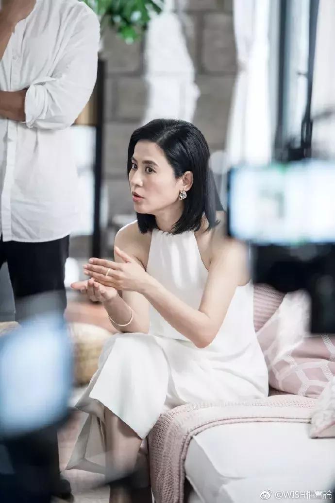 被爆和古天乐结婚？两度拒嫁豪门、48岁依旧冻颜的她才是真女神