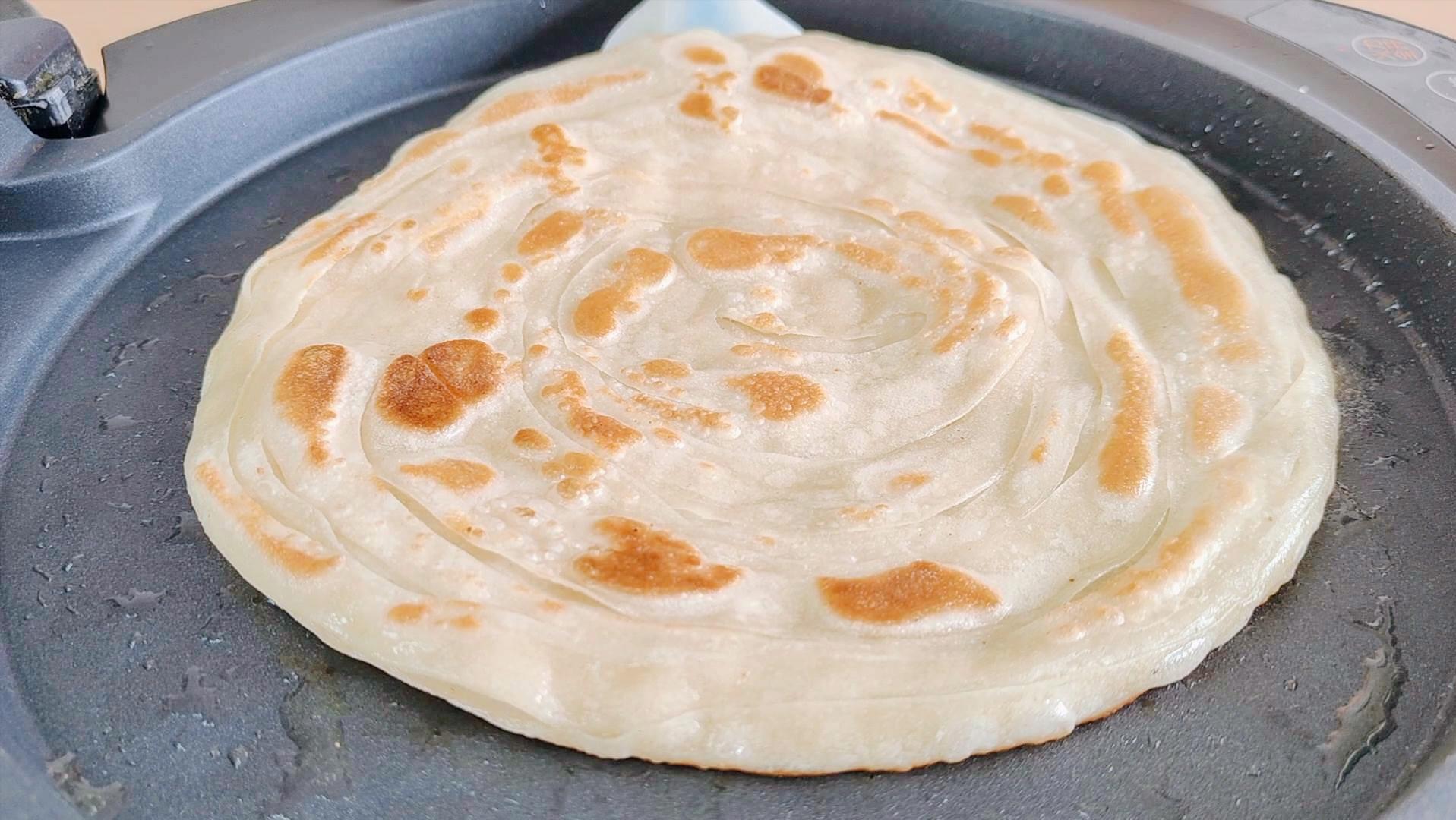 柔软多层又筋道家常小油饼,筋道多层油饼