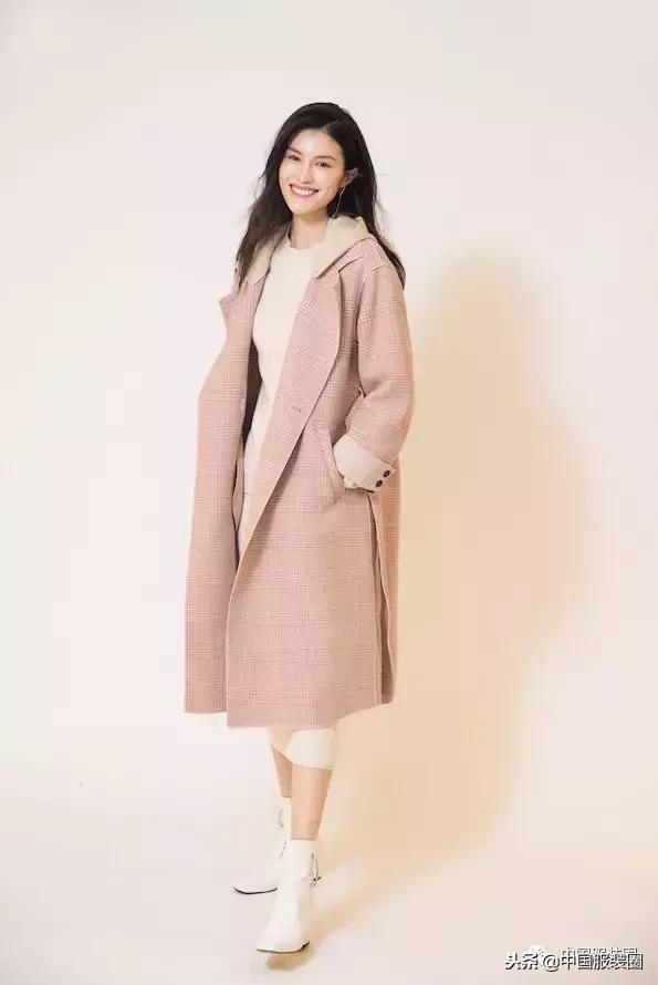 伊芙丽女装旗舰2022年陈列,2022女装伊芙丽