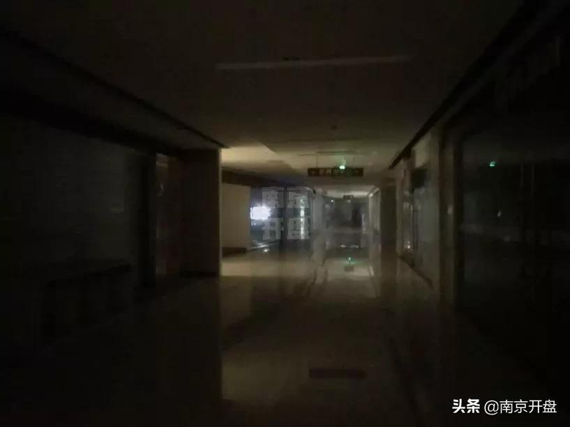 开了10年商场倒闭了吗,开了十年的店即将关闭感慨