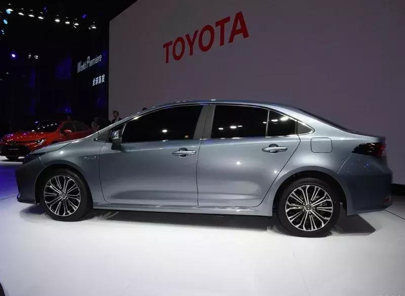 全新一代速腾卡罗拉轩逸谁是标杆,轩逸速腾朗逸卡罗拉哪个好